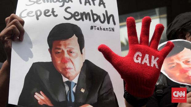 Jatuh-Bangun Setya Novanto Pertahankan Kekuasaan