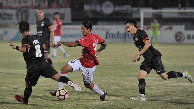 Bali United menjadi salah satu tim favorit juara Liga 1 musim ini. Mereka bersaing ketat dengan Bhayangkara FC dan PSM Makassar.