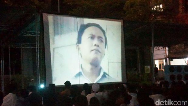 Saat Para Santri di Jombang Nonbar Film G30S/PKI