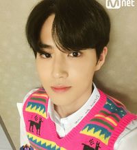 3 Trik Dapat Foto Selfie Terbaik Dari Suho EXO Berita Liputan