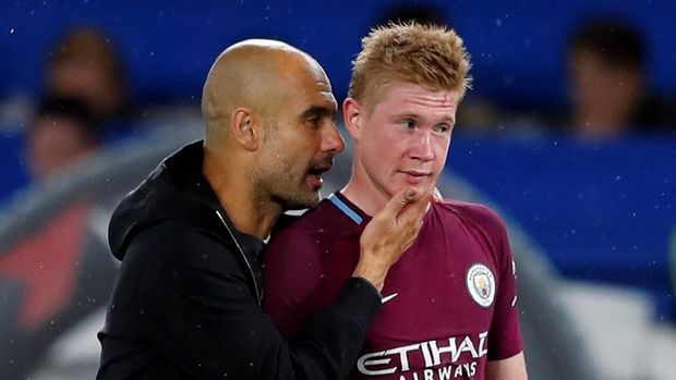 Pep Guardiola akan tetap membantu Kevin De Bruyne meraih level sebagai salah satu pemain terbaik di dunia. (