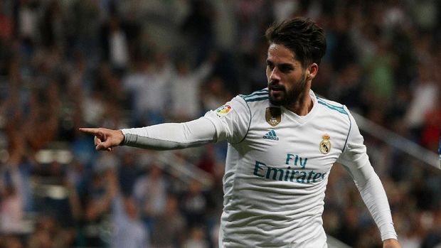 Isco dinilai Jorge Valdano terlalu banyak membuang energi di lapangan demi memenangkan Real Madrid. (