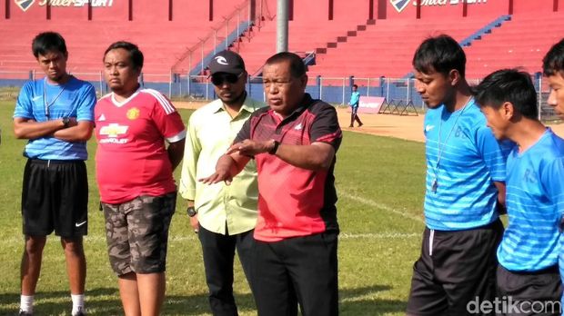 Bejo Sugiantoro tak lagi menjadi pelatih Persik Kediri