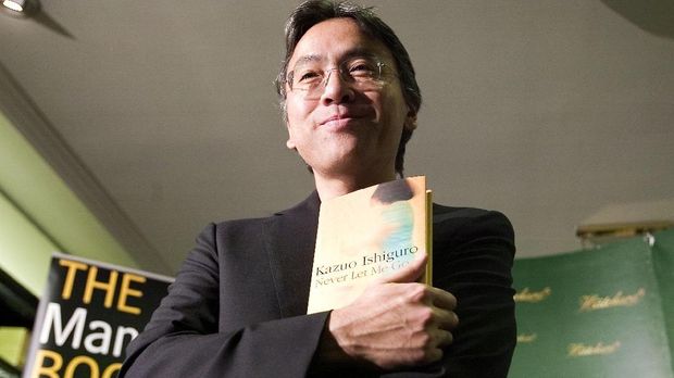 Kazuo Ishiguro memenangi Nobel Sastra tahun ini.
