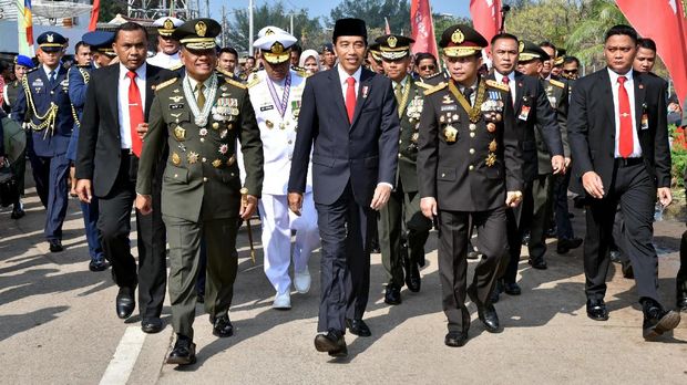 DPR Dukung Jokowi agar TNI Tidak Berpolitik