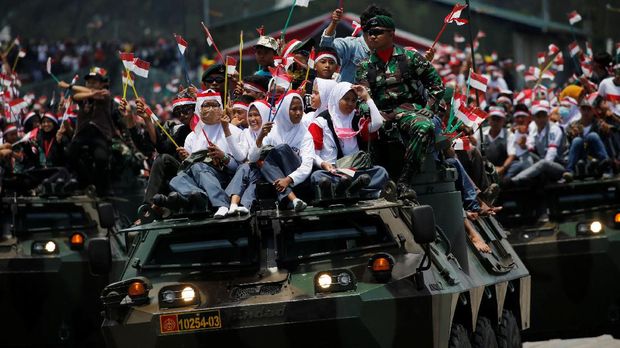 Suara Tiga Kepala Staf saat HUT ke-72 TNI
