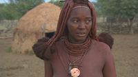 Suku di Pedalaman Afrika yang Warna Kulitnya Merah