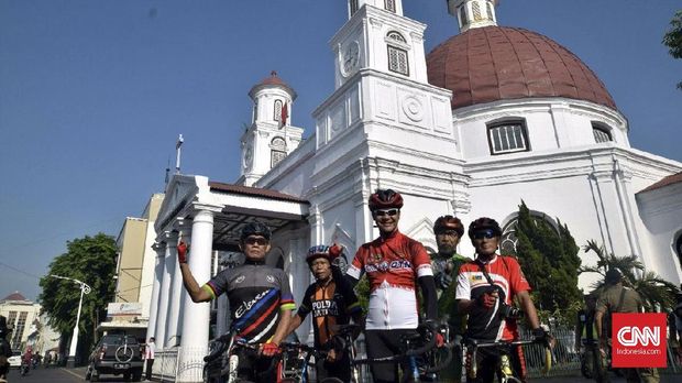 Tour de Borobudur 2017 mengangkat konsep sport and tourism di Jawa Timur. (