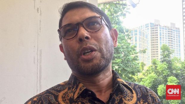 PKS Nilai Rakyat Puas pada Jokowi karena Sering Beri Sepeda