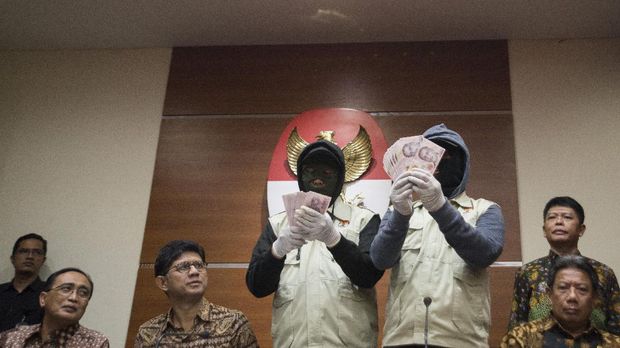 KY Tanggapi OTT: Motif Korupsi Bergeser pada Kerakusan Hakim