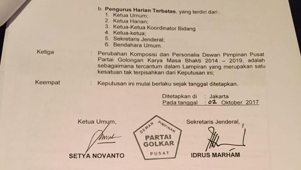 Novanto Teken SK Revitalisasi Golkar, Yorrys Resmi 'Out'