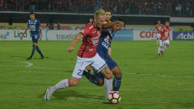 Beberapa peserta kesebelasan Liga 1 belum memiliki lisensi AFC.