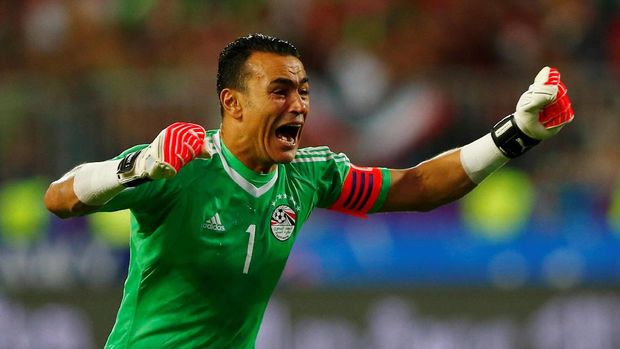 Essam El Hadary berpeluang memecahkan pemain tertua yang tampil di Piala Dunia.