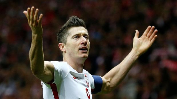 Robert Lewandowski termasuk striker terbaik di dunia saat ini.