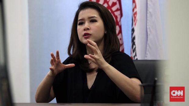Ketua Umum Partai Solidaritas Indonesia (PSI) Grace Natalie, di Jakarta, 2017. Ia meminta KPU adil dalam melakukan verifikasi terhadap parpol lama.