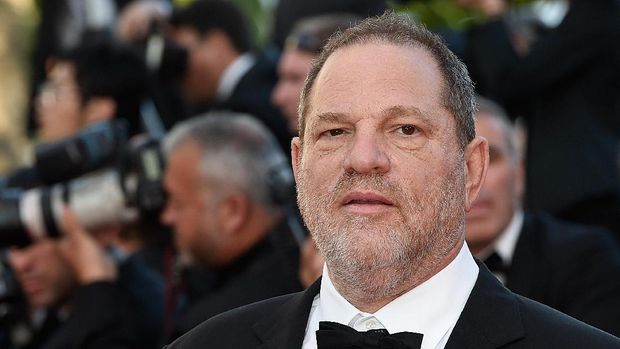 Lebih dari 100 wanita telah menuduh Harvey Weinstein melakukan pelecehan seksual kepada mereka.