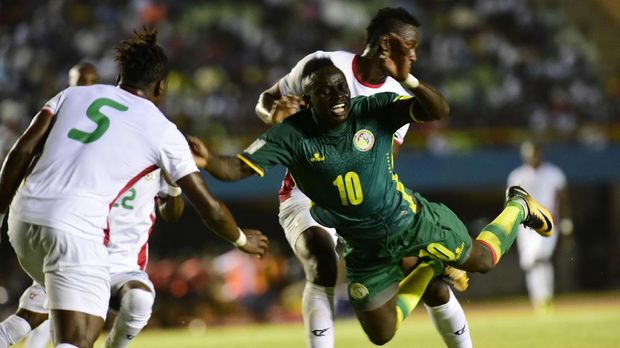 Sadio Mane cedera saat tengah membela Senegal di ajang kualifikasi Piala Dunia.