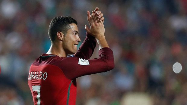 Setelah jadi juara Piala Eropa, Cristiano Ronaldo dan kawan-kawan akan mencoba peruntungan di Piala Dunia.