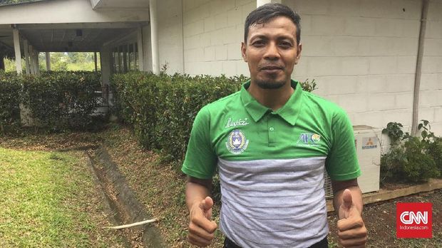 Bejo Sugiantoro ikut dalam kursus Lisensi B AFC. (