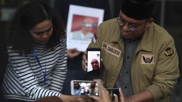 Novel Kecewa Pelaku Penyiraman Air Keras Belum Terungkap