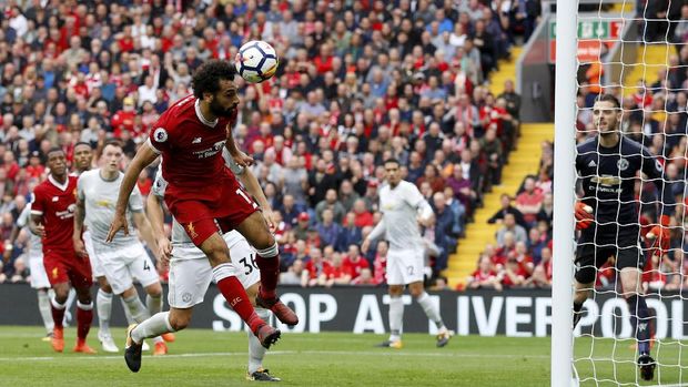 Mohamed Salah gagal mencetak gol meski terus menekan lini pertahanan Manchester United.