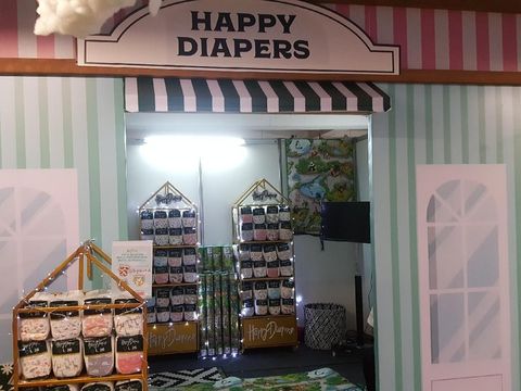 Booth Happy Diaper di Festival Bunda Happy/