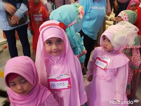 Hijab hunt di Festival Bunda Happy/