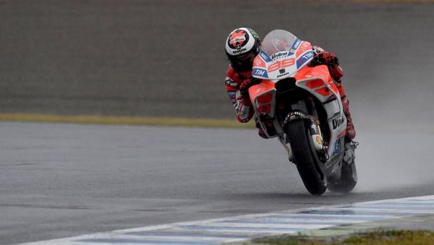 Jorge Lorenzo memiliki peran penting dalam peluang juara Andrea Dovizioso.