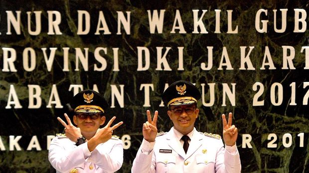 Sandiaga Uno (kiri) berharap venue yang dibangun untuk Asian Games 2018 bisa terus dijaga.