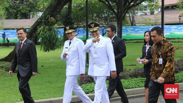 Anies-Sandi tiba di Istana Negara sebelum pelantikan sebagai Gubernur dan Wakil Gubernur DKI Jakarta