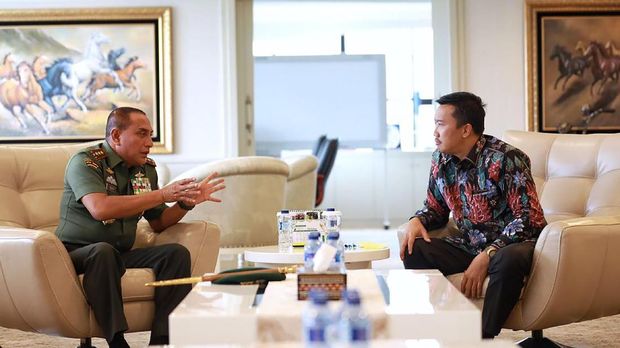 Edy Rahmayadi sebelumnya mengatakan akan tetap menjadi Ketum PSSI meski menjadi Cagub Sumut.
