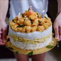 Bosan Kue  Ulang Tahun Biasa  Cobain Salted Egg Cake yang 