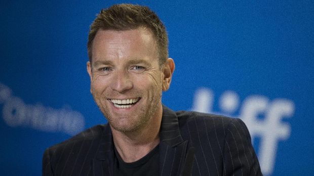Ewan McGregor dikabarkan bercerai dari istrinya sejak Mei.