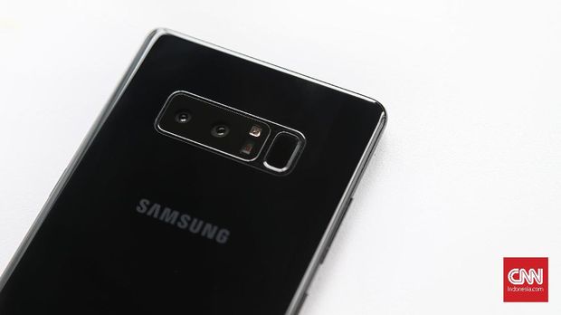 Lebih Baik Pilih Galaxy Note 8 daripada S8 Plus