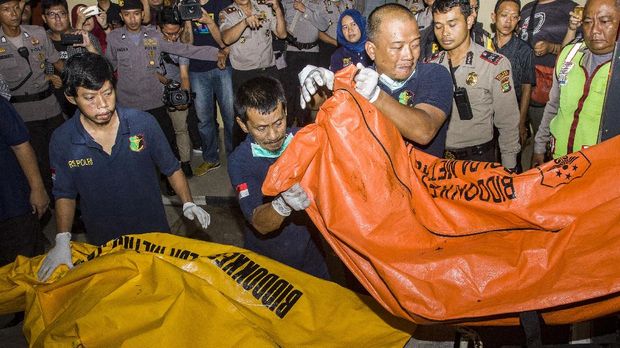 Petugas Ungkap Detik-detik Awal Kebakaran Pabrik Kembang Api