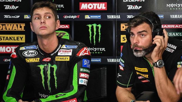 Michael van der Mark mendapat kesempatan kedua membela tim Monster Yamaha Tech 3 di MotoGP musim 2017.