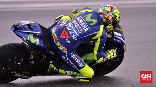 Valentino Rossi dianggap kurang beruntung karena cedera musim lalu.