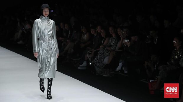 'Modernisme' 5 Desainer Dewi Fashion Knights Tutup JFW 2018
