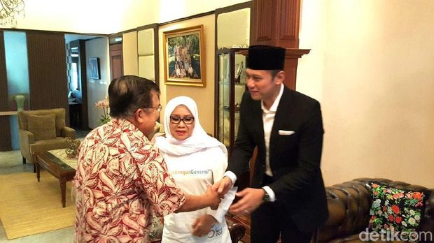 Agus Yudhoyono bertemu Wapres Jusuf Kalla, Sabtu (28/10/2017)