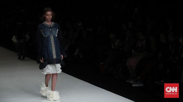 'Modernisme' 5 Desainer Dewi Fashion Knights Tutup JFW 2018