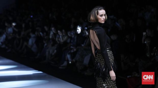'Modernisme' 5 Desainer Dewi Fashion Knights Tutup JFW 2018