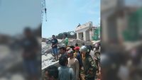Seorang Pekerja Tewas Tertimpa Penyangga Flyover Tol Pasuruan
