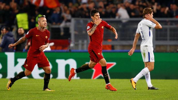 AS Roma berpesta di kandang sendiri menggulung Chelsea 3-0. (