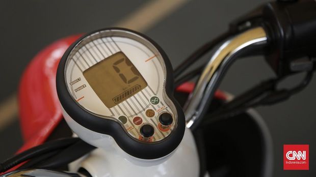 Yamaha Pamer Skuter Listrik Pertama di Indonesia