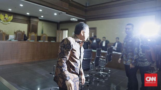 Keraguan Hakim dan Bantahan Setya Novanto di Sidang e-KTP
