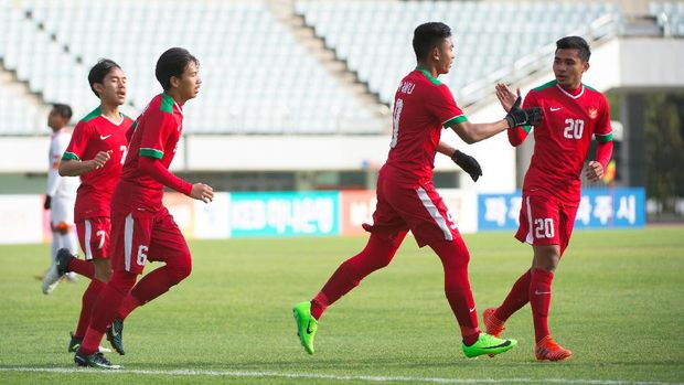 Timnas Indonesia U-19 menang besar di dua laga awal Grup F.