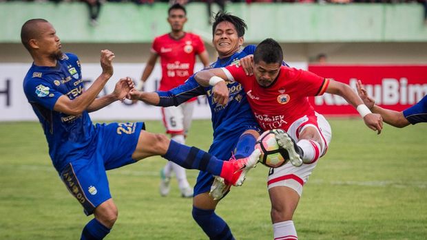 Bambang Pamungkas tengah fokus dalam kariernya sebagai pemain Persija