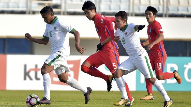 Timnas Indonesia U-19 terakhir dikalahkan Korea Selatan 0-4.
