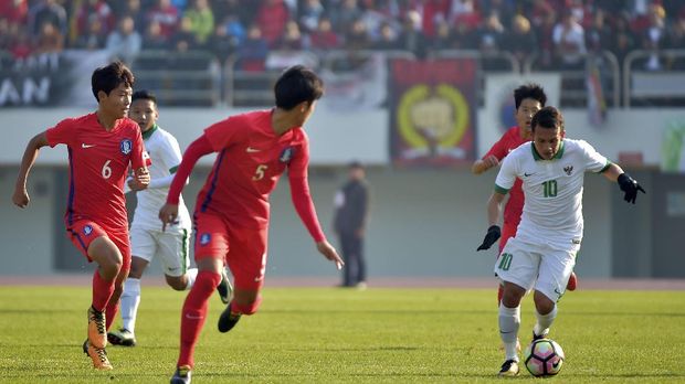 Timnas Indonesia U-19 akan menghadapi Malaysia di Stadion Paju, Senin (6/11).