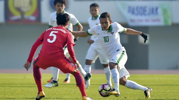 Egy Maulana Vikri kembali mendapat panggilan dari Luis Milla untuk berlatih bersama dengan pemain-pemain yang lebih senior.